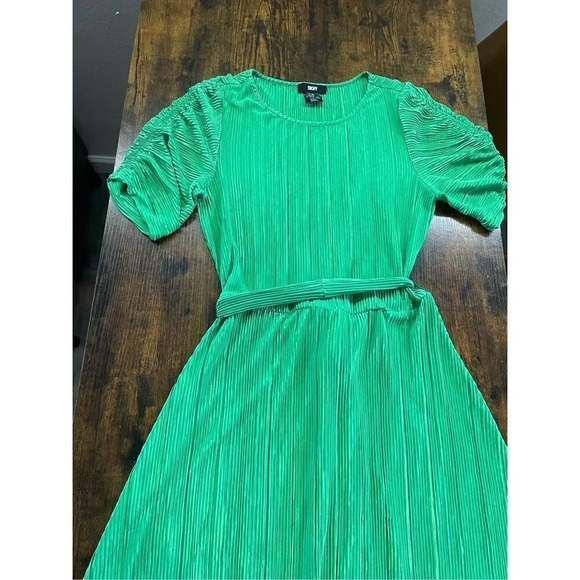 DKNY Belted Plissé-satin Dress - Green- Sz 10 - Picture 6 of 13